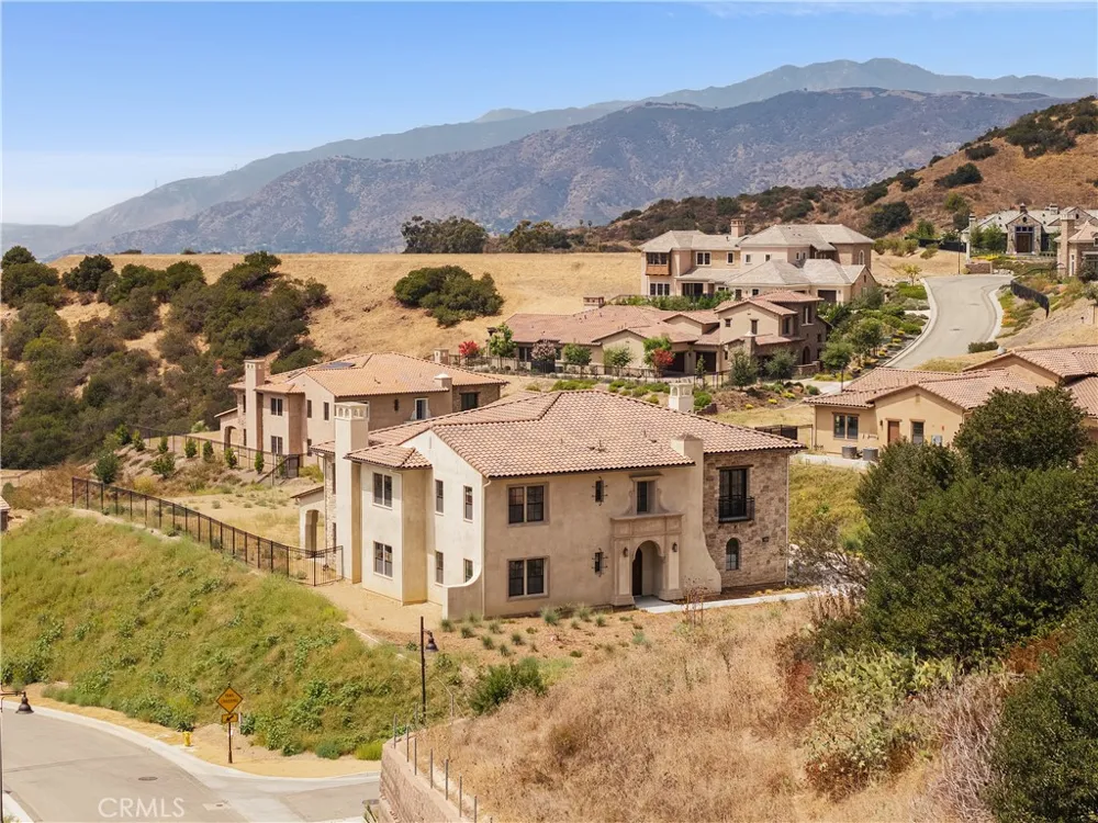2005 Trail Ridge Lane San Dimas, CA 91773