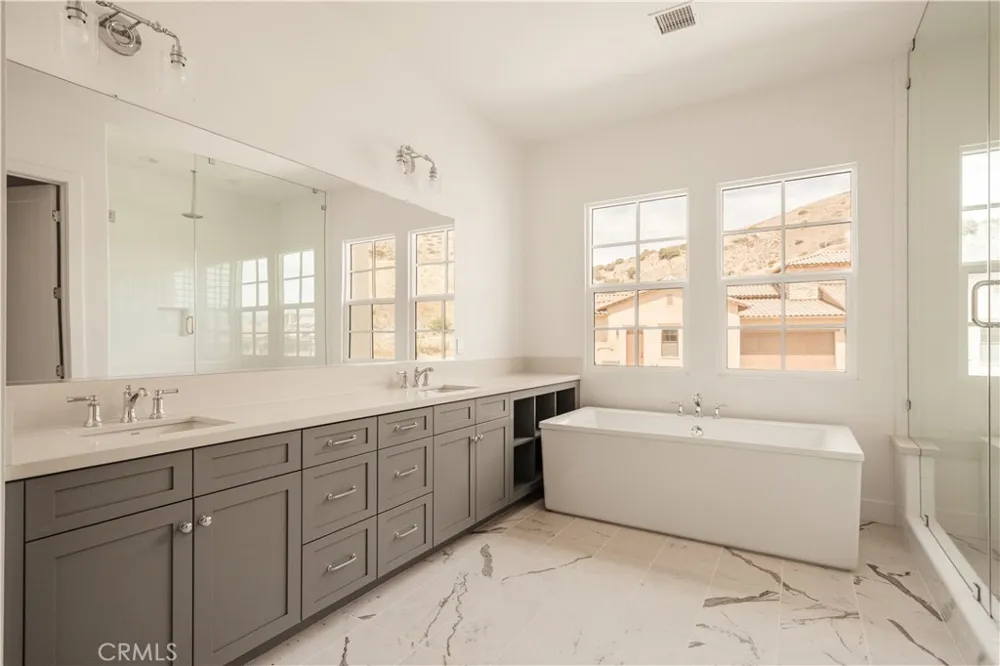 2005 Trail Ridge Lane San Dimas, CA 91773