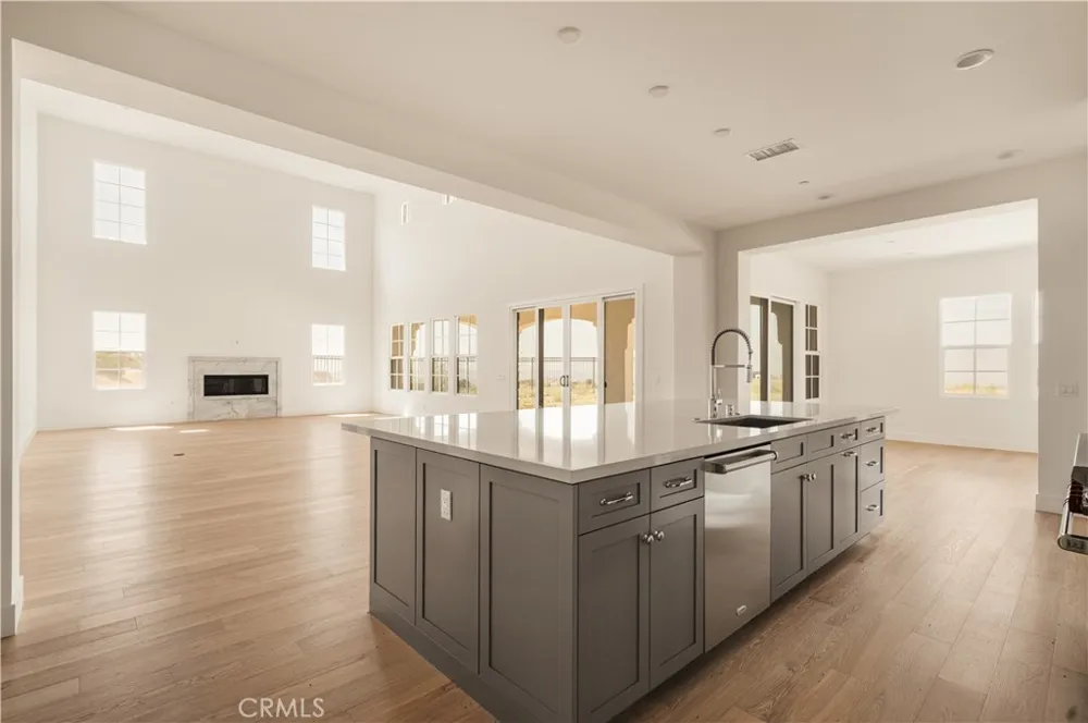 2005 Trail Ridge Lane San Dimas, CA 91773