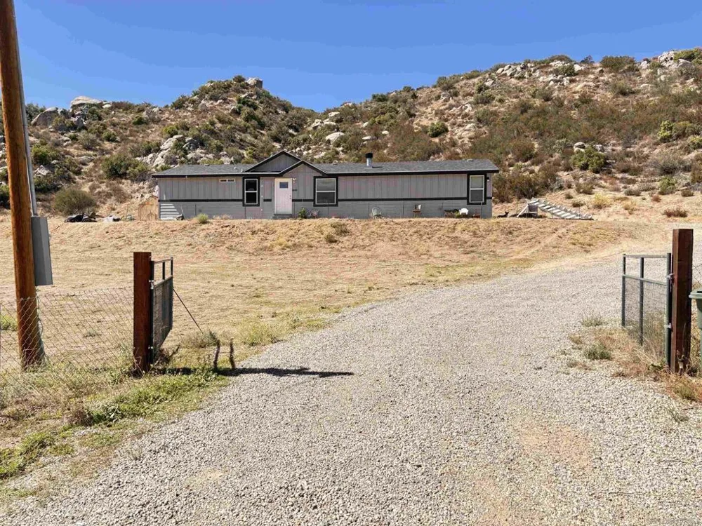 2848 La Posta Rd. Campo, CA 91906