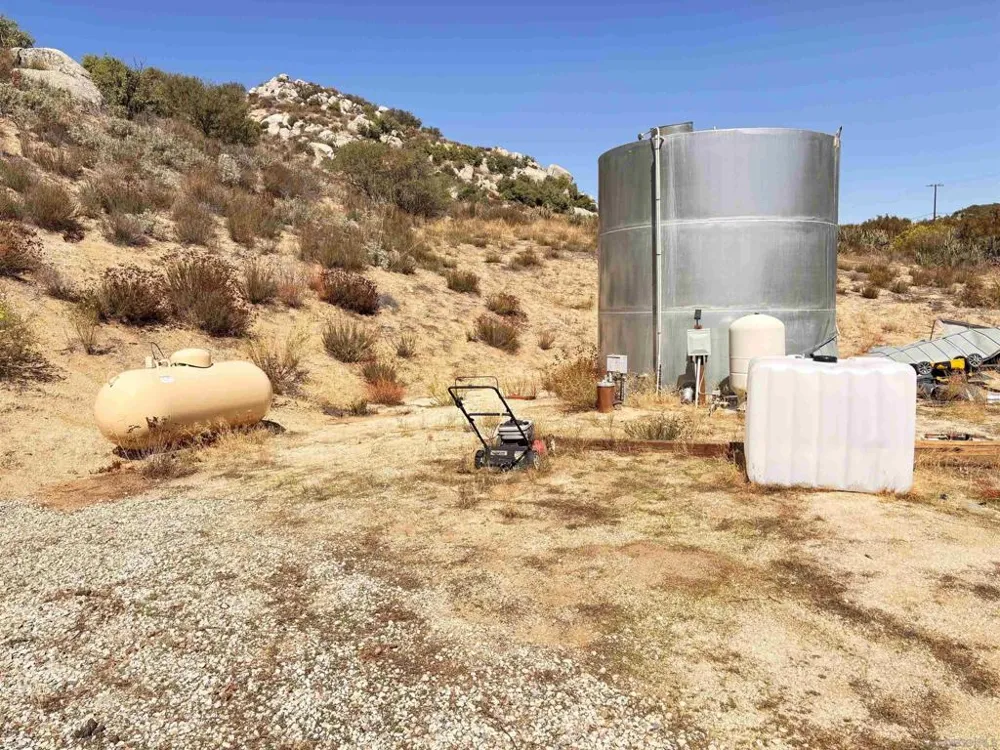 2848 La Posta Rd. Campo, CA 91906