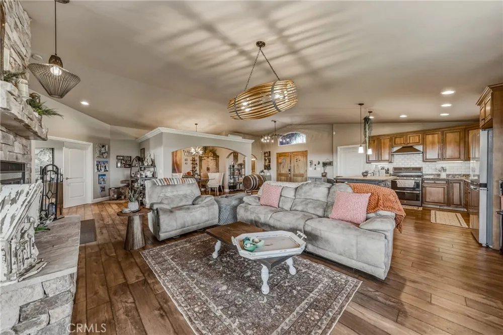5568 Teton Kelseyville, CA 95451