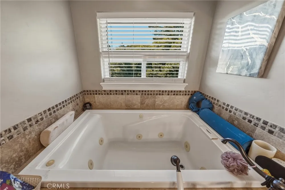 5568 Teton Kelseyville, CA 95451