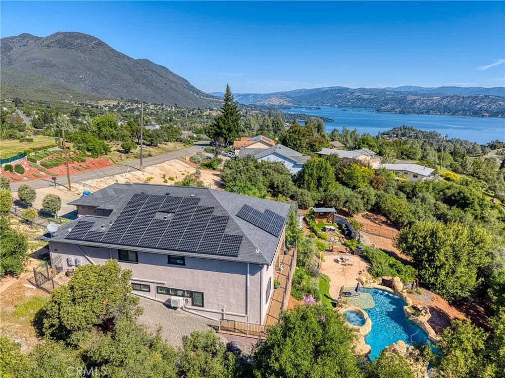 5568 Teton Kelseyville, CA 95451