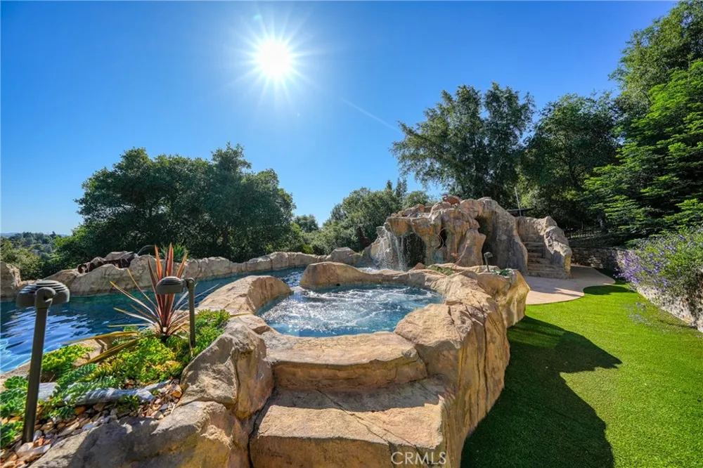 5568 Teton Kelseyville, CA 95451