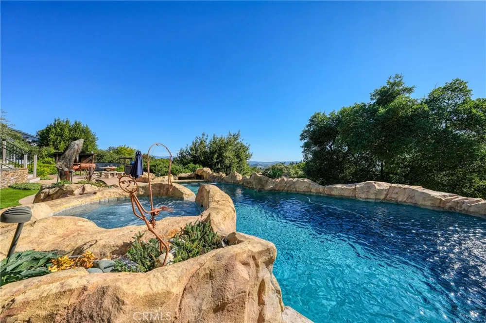 5568 Teton Kelseyville, CA 95451