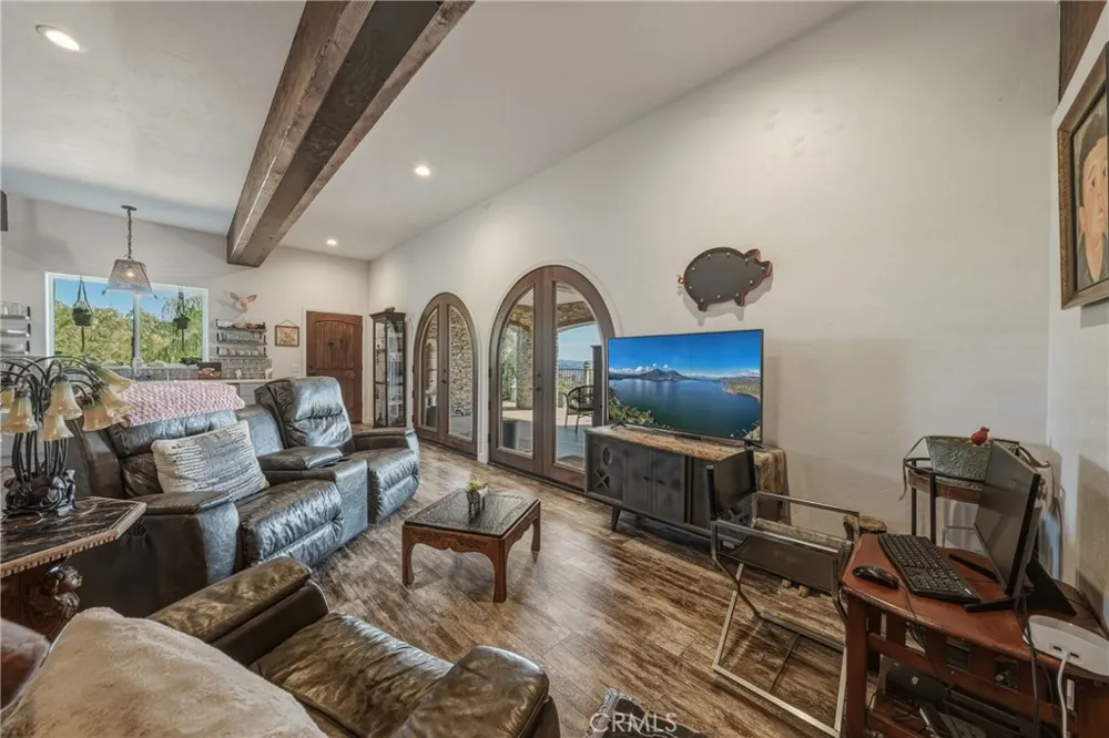 5568 Teton Kelseyville, CA 95451