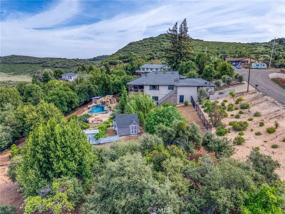 5568 Teton Kelseyville, CA 95451