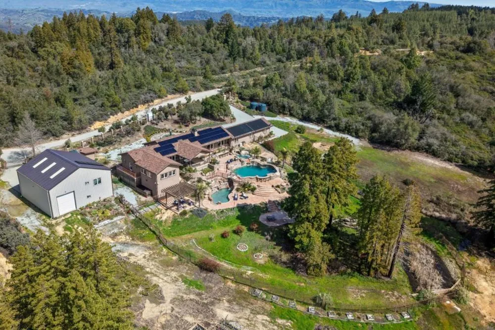 1061 Summit Road Watsonville, CA 95076