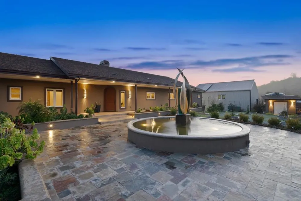 1061 Summit Road Watsonville, CA 95076
