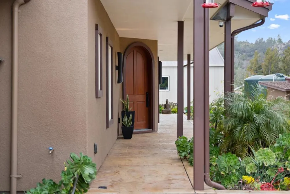 1061 Summit Road Watsonville, CA 95076