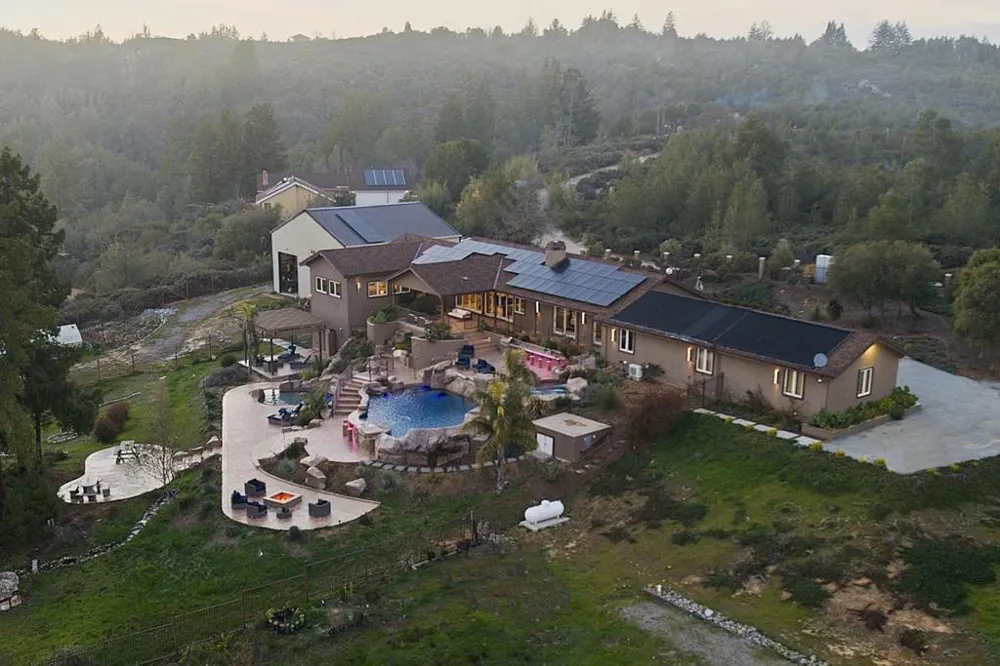 1061 Summit Road Watsonville, CA 95076