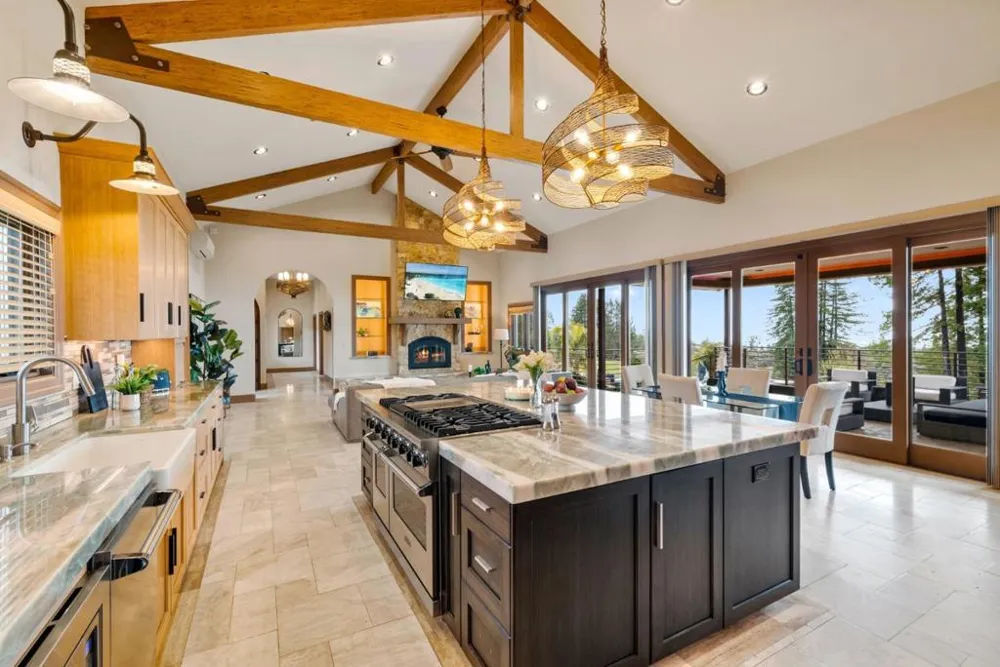 1061 Summit Road Watsonville, CA 95076
