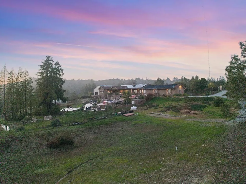 1061 Summit Road Watsonville, CA 95076