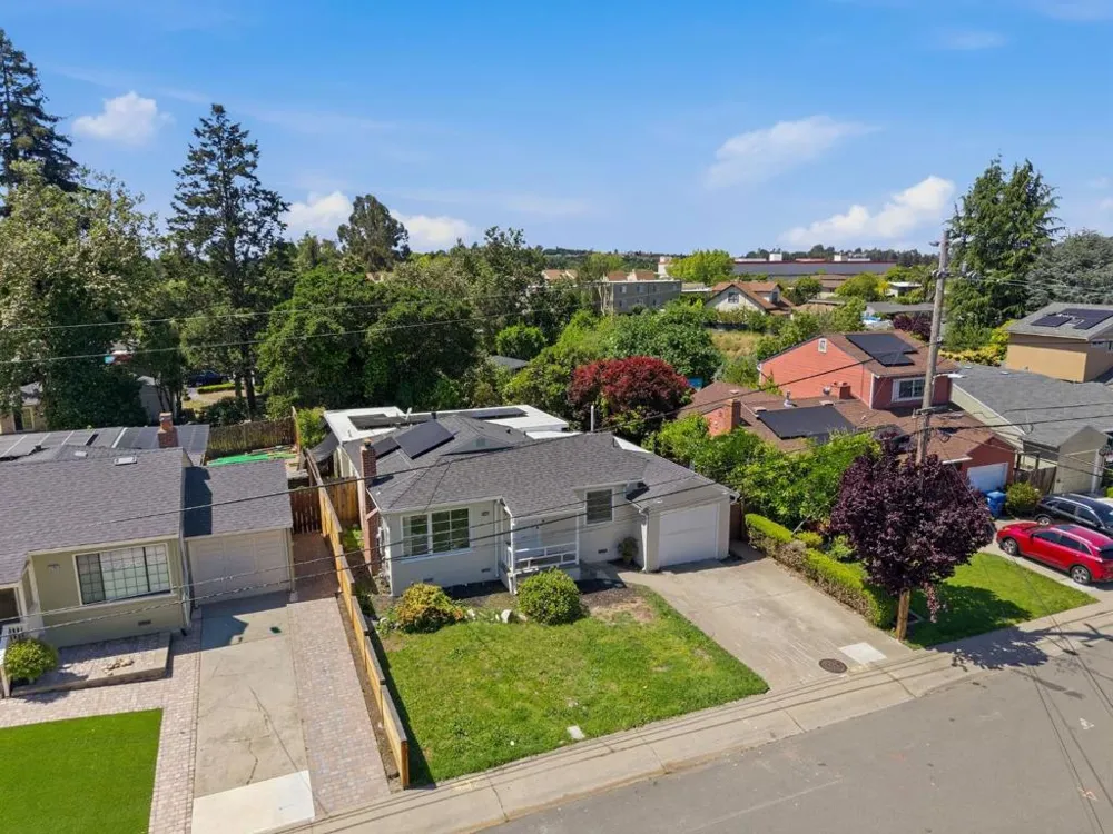 22389 Moyers Street Castro Valley, CA 94546
