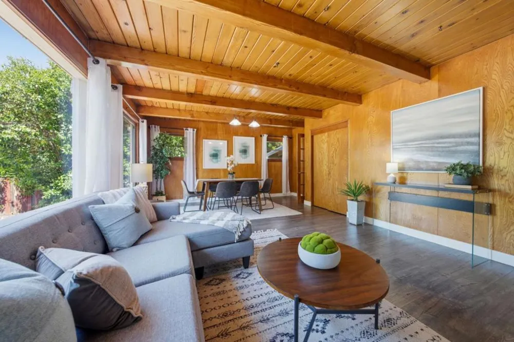 22389 Moyers Street Castro Valley, CA 94546