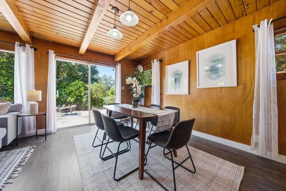 22389 Moyers Street Castro Valley, CA 94546