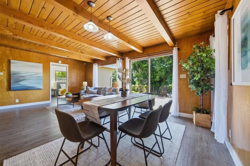 22389 Moyers Street Castro Valley, CA 94546