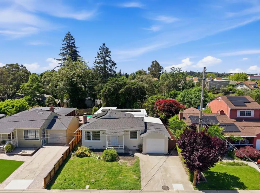 22389 Moyers Street Castro Valley, CA 94546