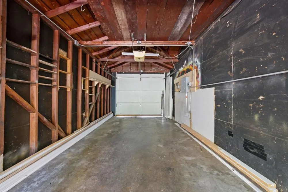 22389 Moyers Street Castro Valley, CA 94546