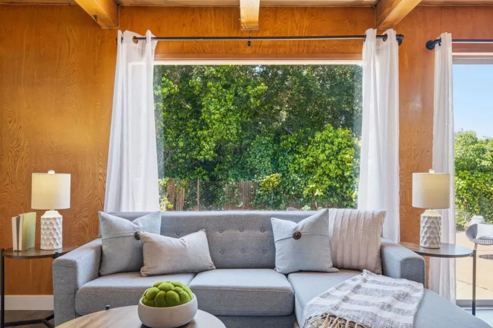 22389 Moyers Street Castro Valley, CA 94546