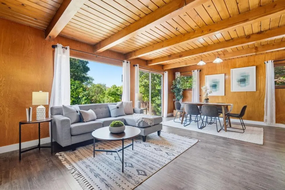 22389 Moyers Street Castro Valley, CA 94546