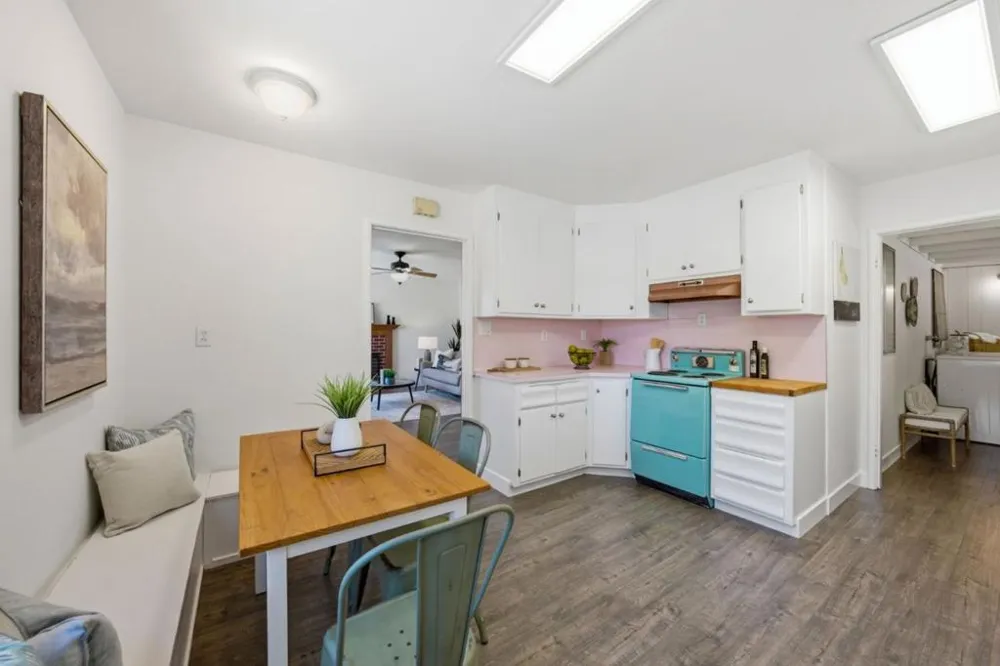22389 Moyers Street Castro Valley, CA 94546