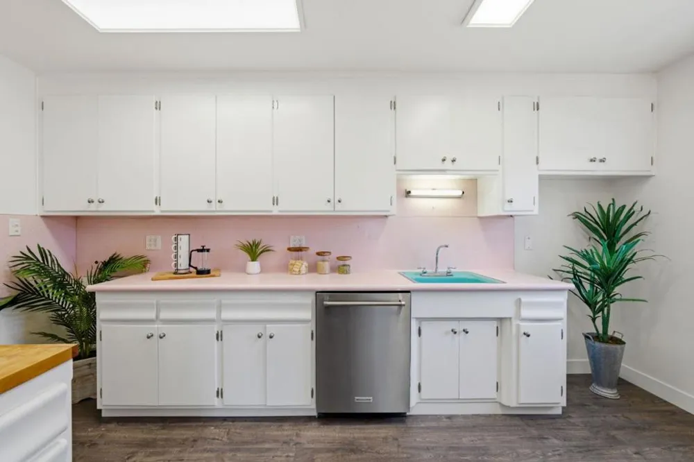 22389 Moyers Street Castro Valley, CA 94546