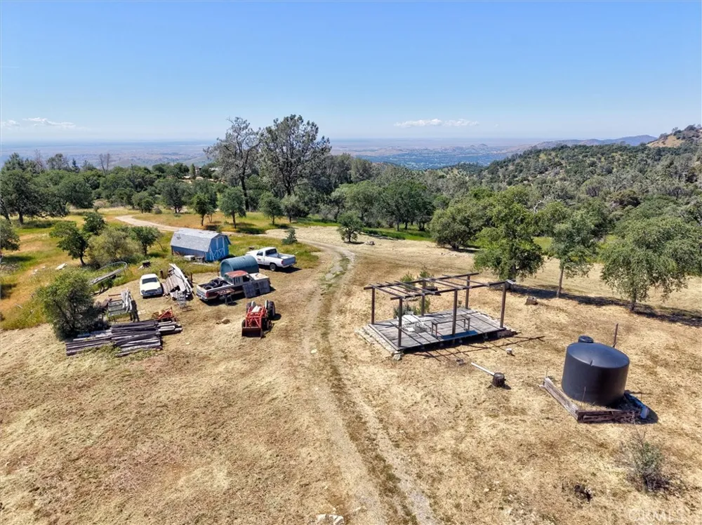 3754 Guadalupe Fire Catheys Valley, CA 95306