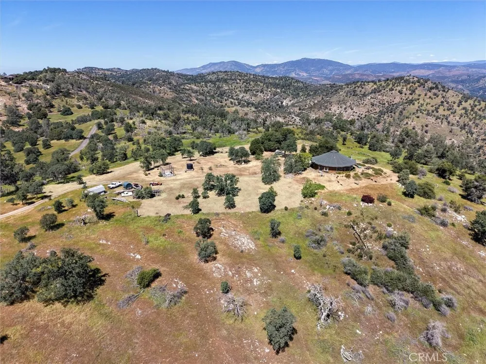 3754 Guadalupe Fire Catheys Valley, CA 95306
