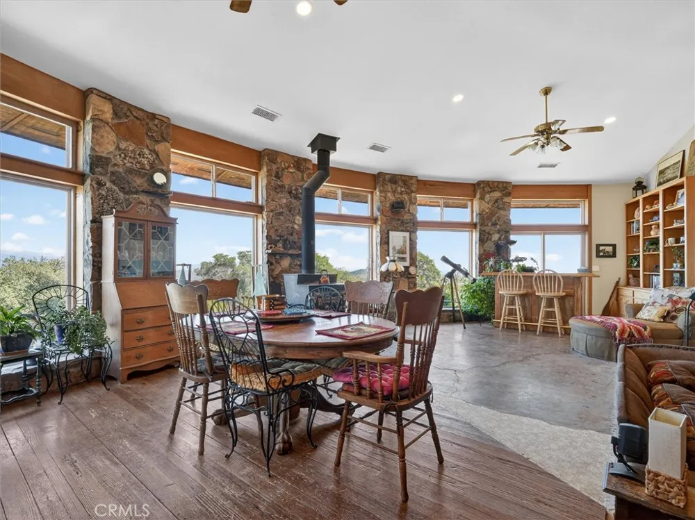 3754 Guadalupe Fire Catheys Valley, CA 95306