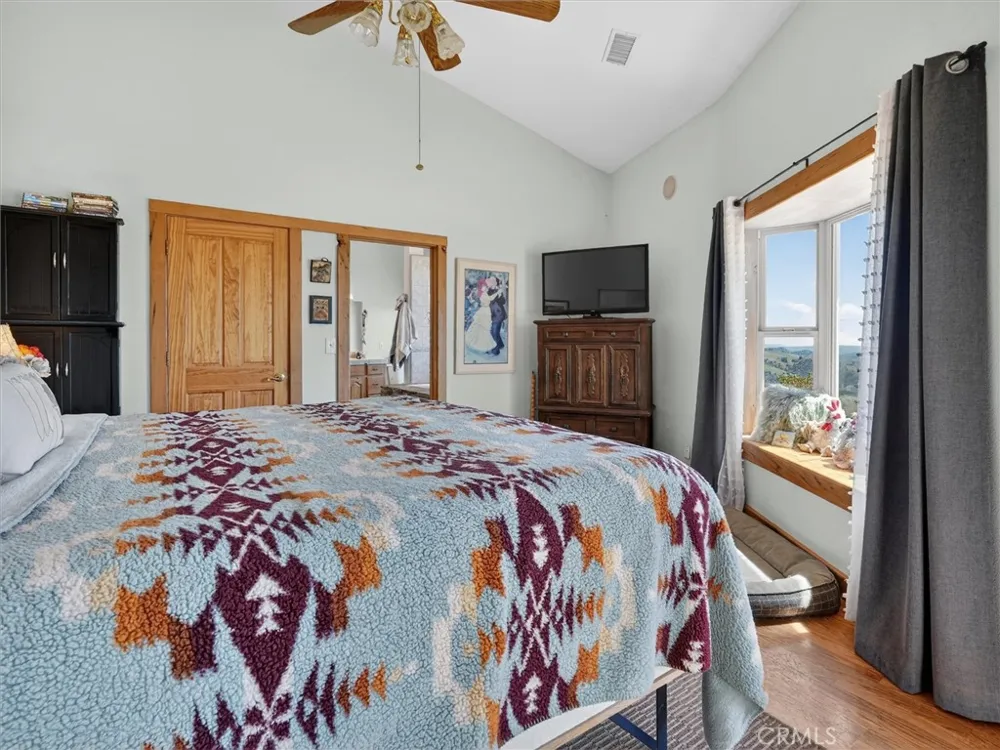 3754 Guadalupe Fire Catheys Valley, CA 95306