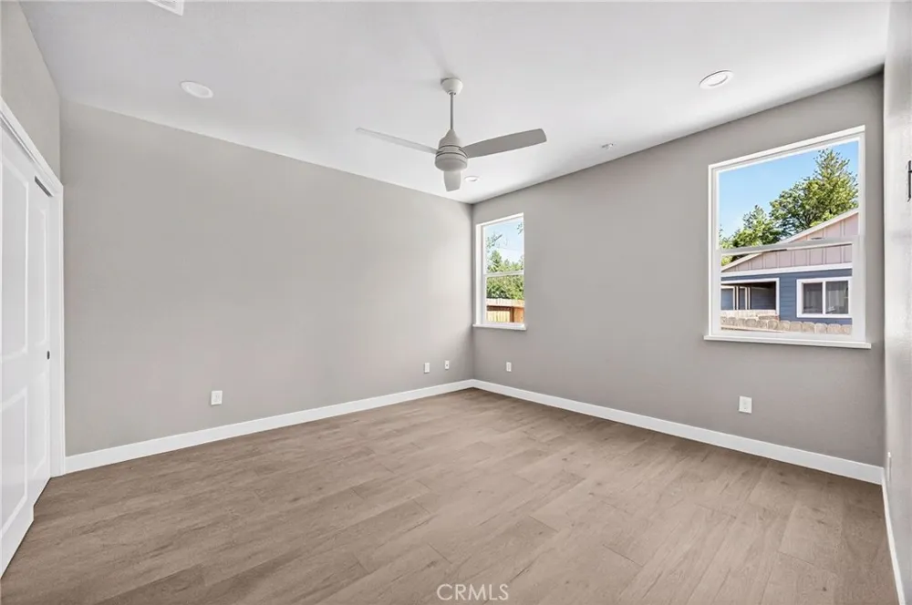 14205 Norwich Magalia, CA 95954