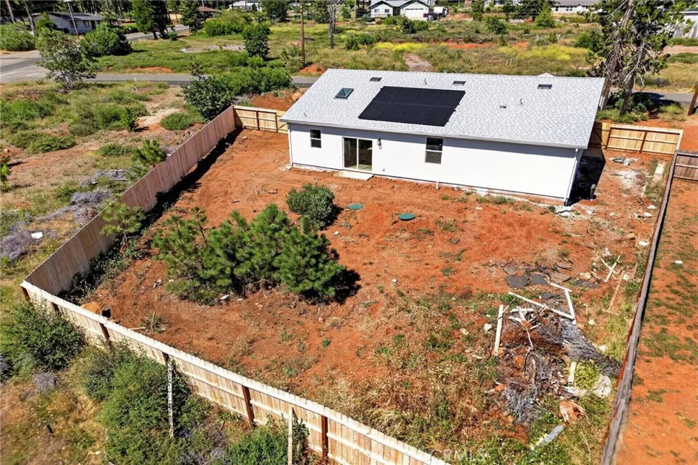 14205 Norwich Magalia, CA 95954