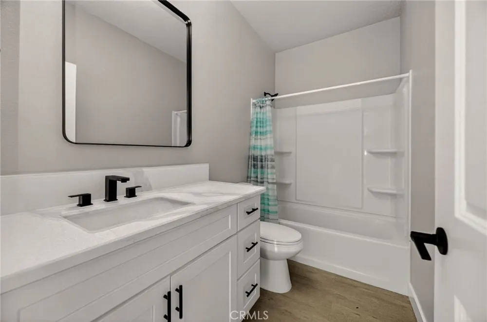 14205 Norwich Magalia, CA 95954