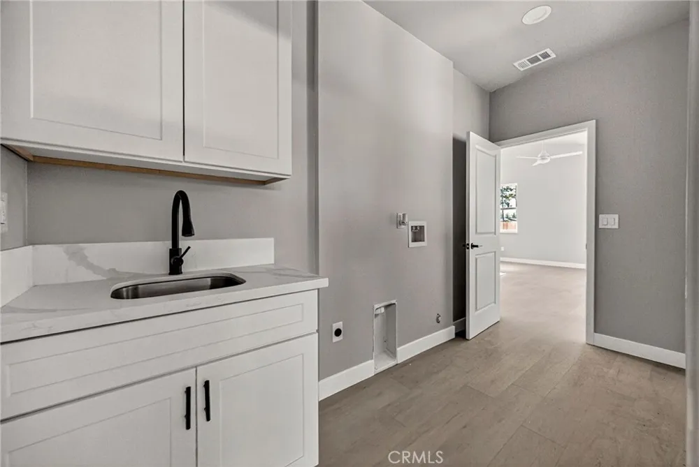 14205 Norwich Magalia, CA 95954
