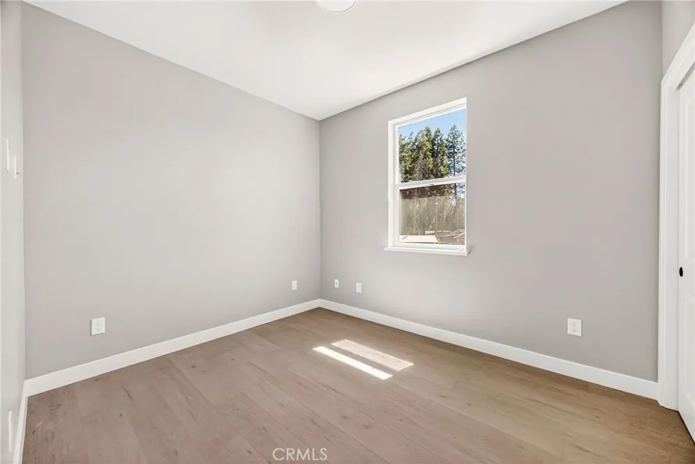 14205 Norwich Magalia, CA 95954