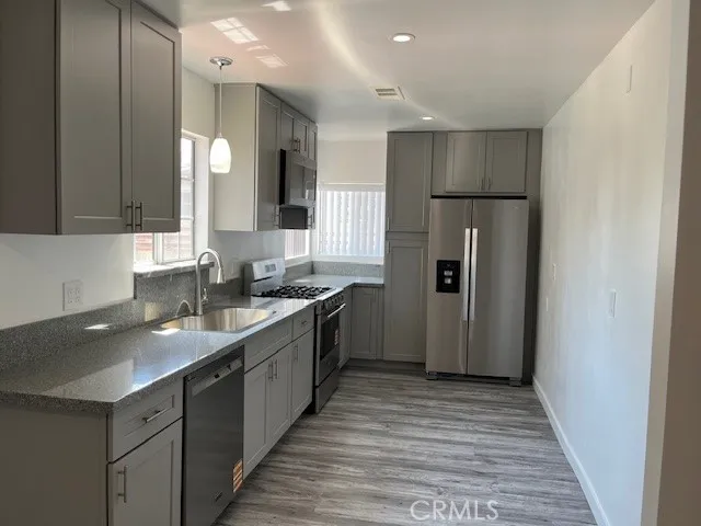 9025 Gullo Arleta, CA 91331