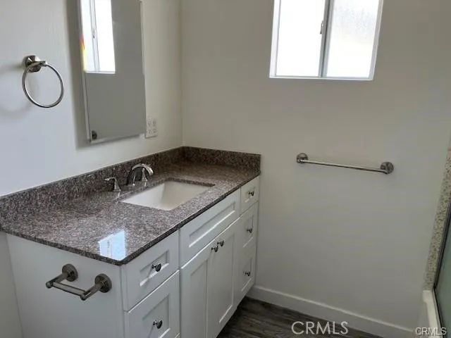9025 Gullo Arleta, CA 91331