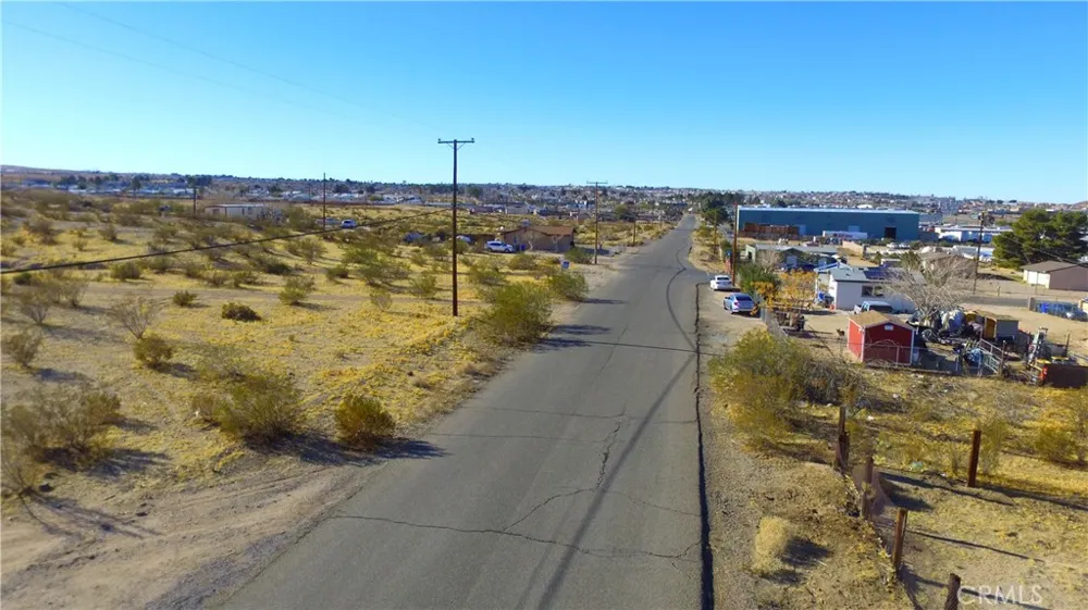 42424137 Armory Road Barstow, CA 92311