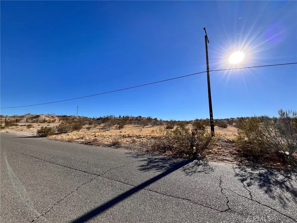 42424137 Armory Road Barstow, CA 92311
