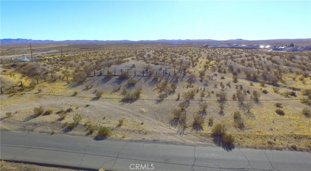42424137 Armory Road Barstow, CA 92311