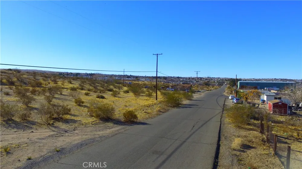 42424137 Armory Road Barstow, CA 92311
