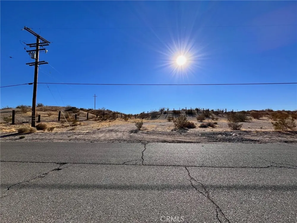 42424137 Armory Road Barstow, CA 92311