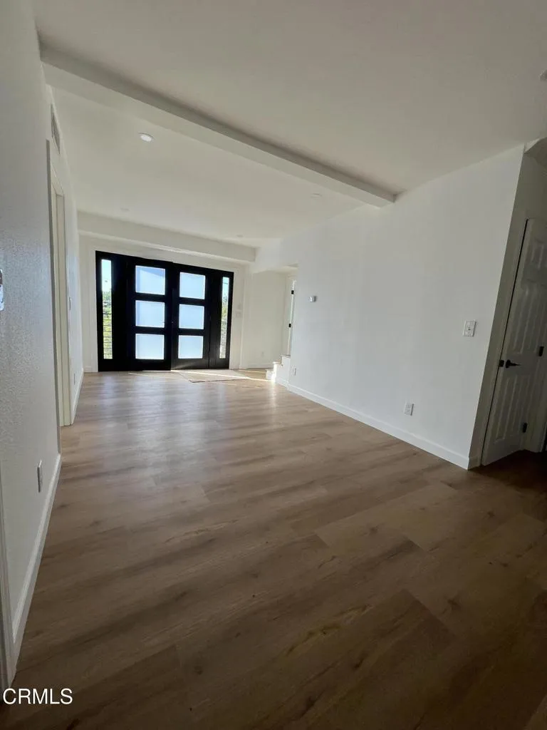 1114 Oban Drive Los Angeles, CA 90065