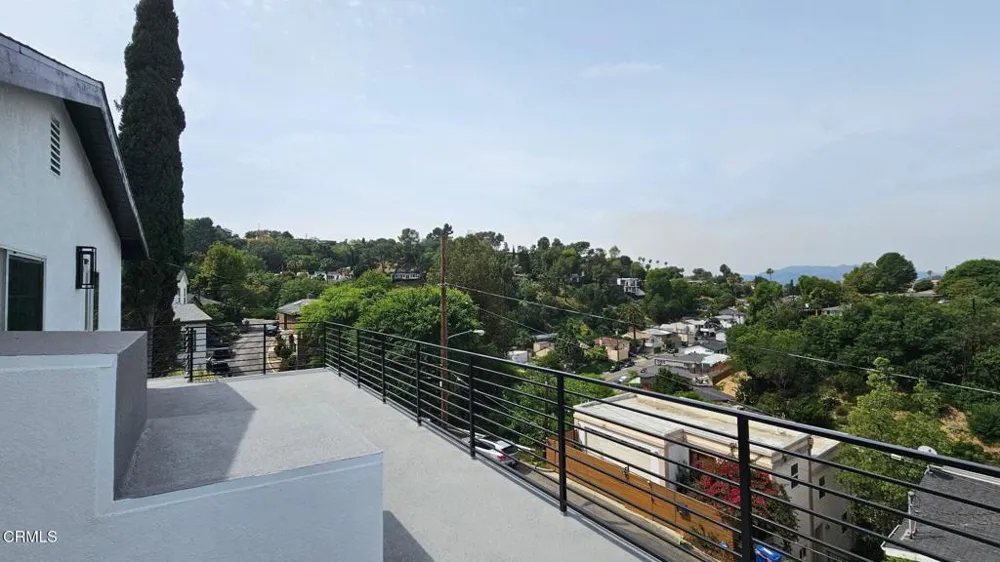 1114 Oban Drive Los Angeles, CA 90065