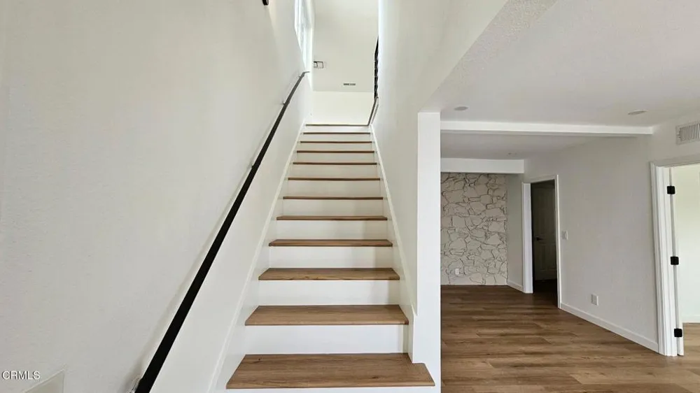 1114 Oban Drive Los Angeles, CA 90065
