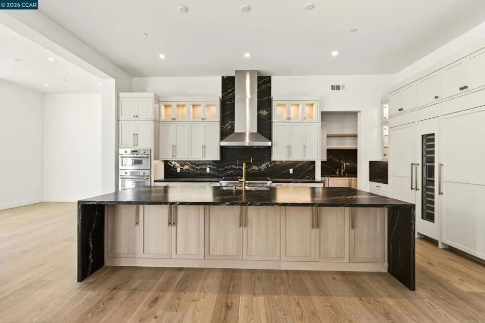 1080 Borrette Ct Napa, CA 94558