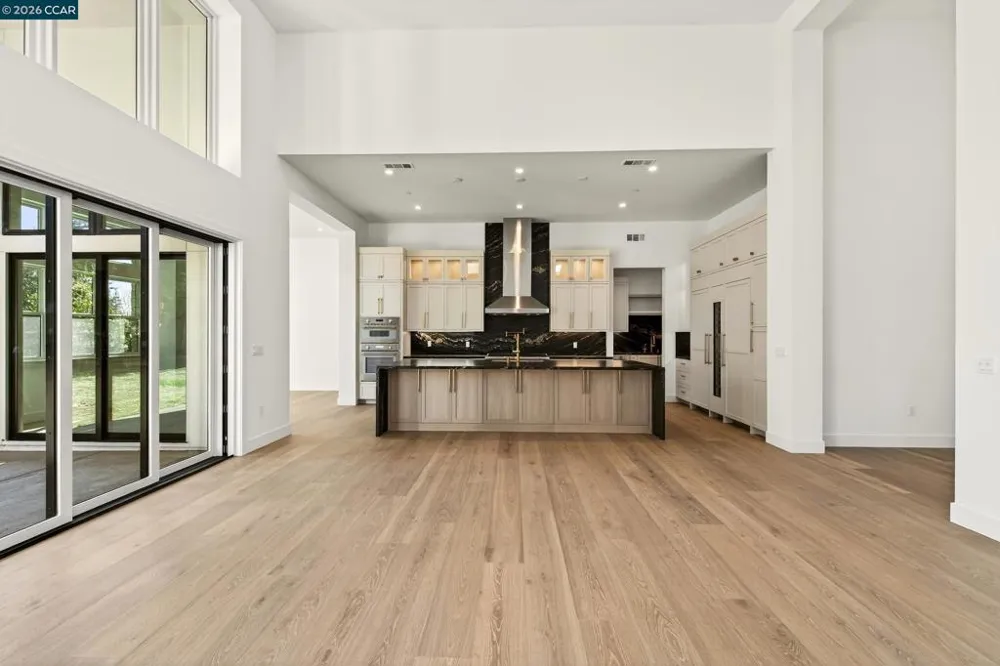 1080 Borrette Ct Napa, CA 94558