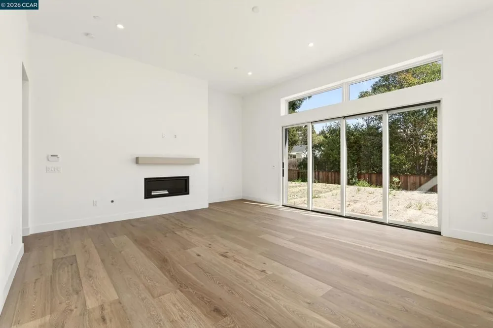 1080 Borrette Ct Napa, CA 94558